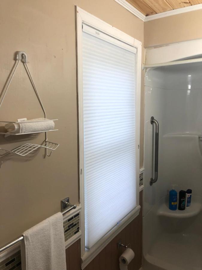 Entire Detached 3-Bedrooms Cute Home In Cornwall Area Екстериор снимка